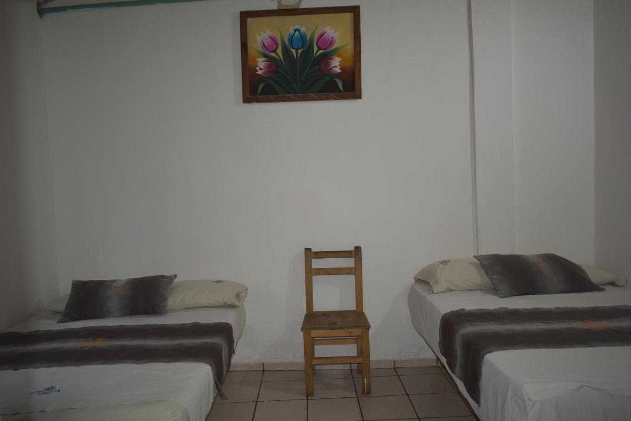Tropical Suite ลอสอายาลา ภายนอก รูปภาพ